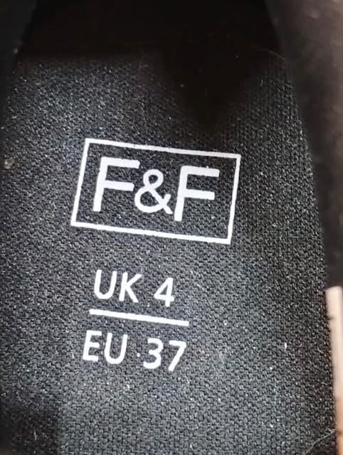 Кросівки F&F · розмір 37