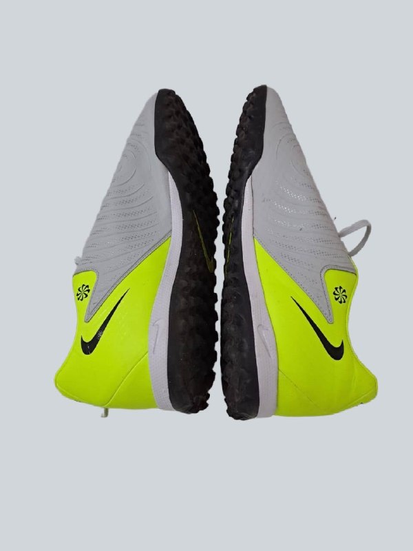 Сороконіжки NIKE · розмір EUK43