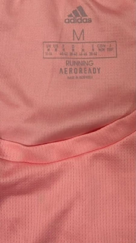 Футболка Adidas · розмір M