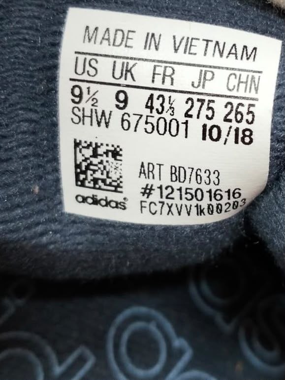 Кросівки Adidas · розмір 43