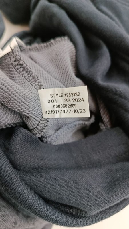 Худі Under Armour · розмір и:YXL 158-170см