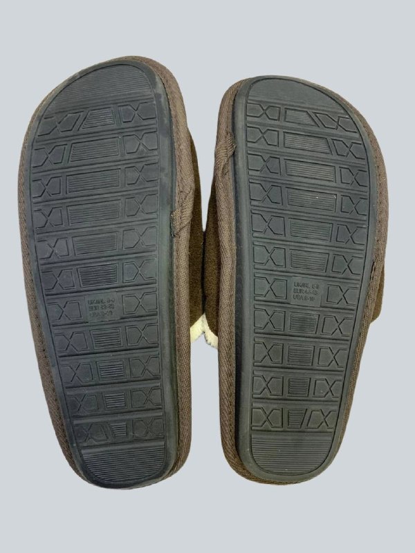 Кімнатні капці PRIMARK · розмір 8-9(UK),42-43(EUR)