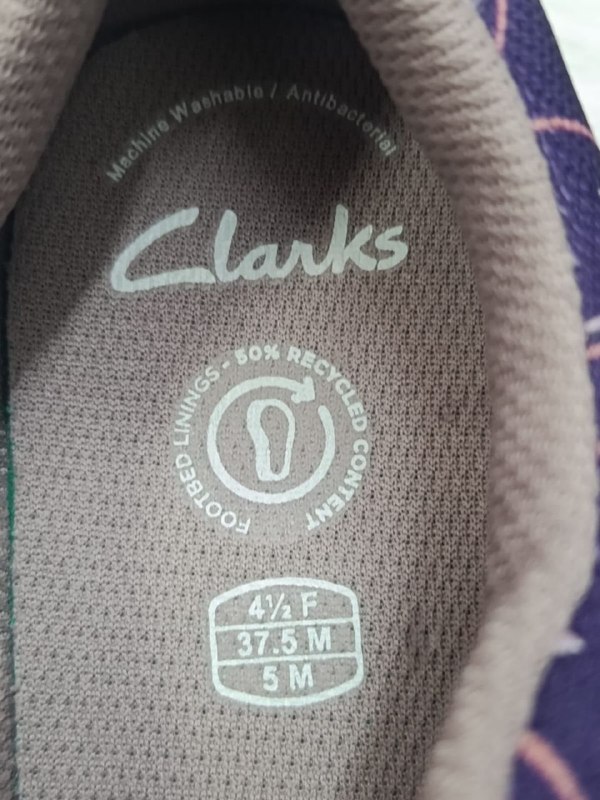 Кросівки Clarks · розмір 37.5