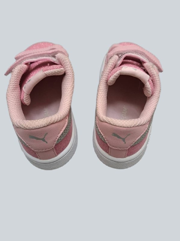 Кросівки PUMA · розмір UK 7