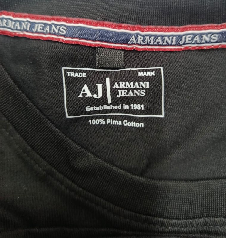 Футболка Armani · розмір M