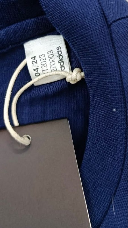 Футболка Adidas · розмір и:M