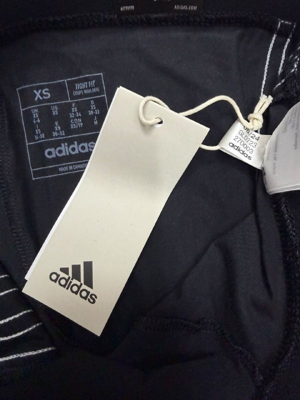 Легінси Adidas · розмір XS