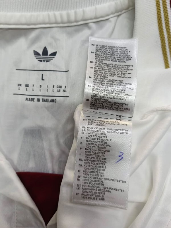 Футболка Adidas · розмір L