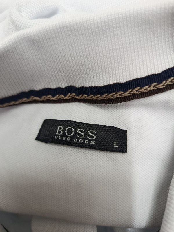 Футболка HUGO BOSS · розмір L