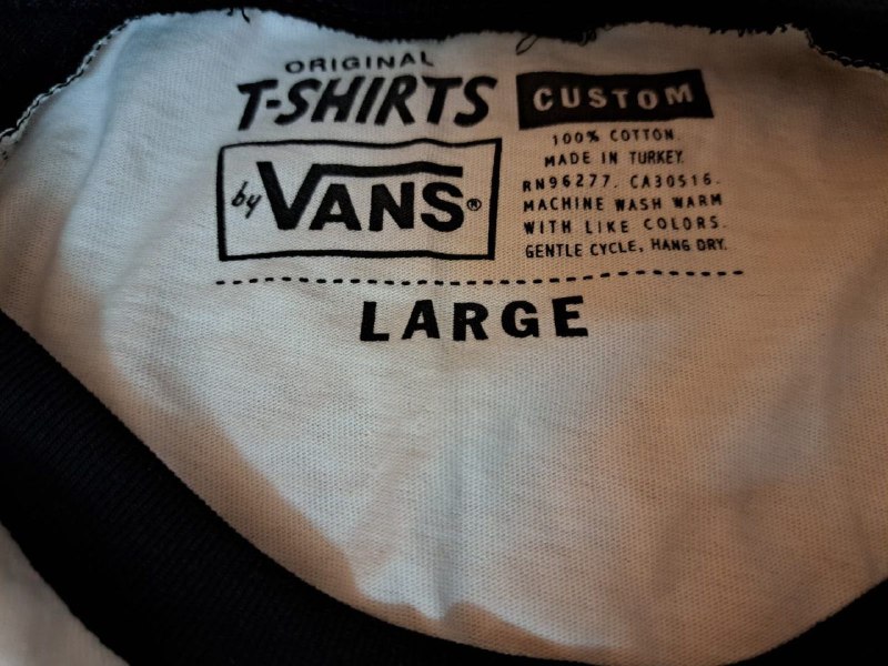 Футболка Vans · розмір L