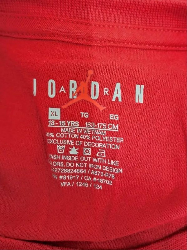 Футболка JORDAN · розмір 13-15 років