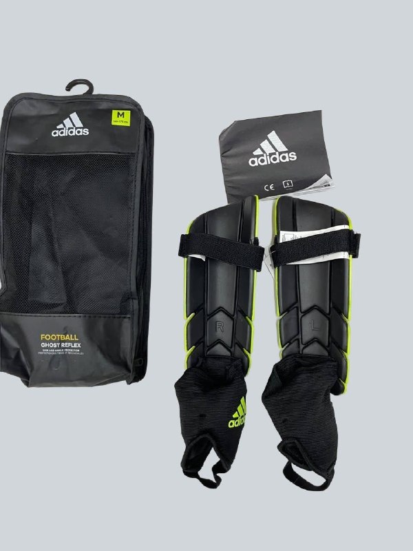 Захист футбольний Adidas · розмір М(160-175 см)