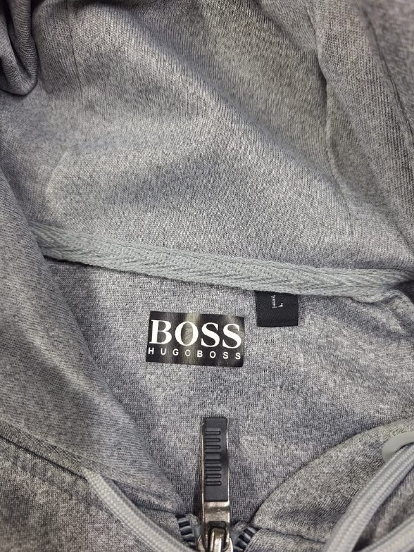 Кофта Hugo Boss · розмір L