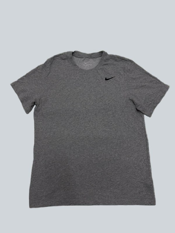 Футболка Nike · розмір M