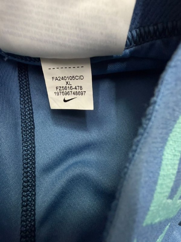 Шорти Nike · розмір на зріст 156-166 см