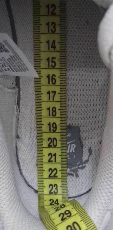 Кросівки · розмір 37.5