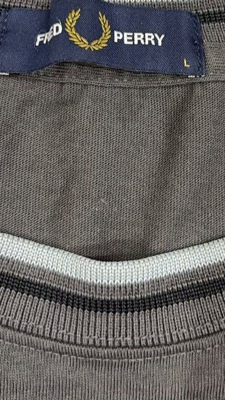 Лонгслів Fred Perry · розмір L