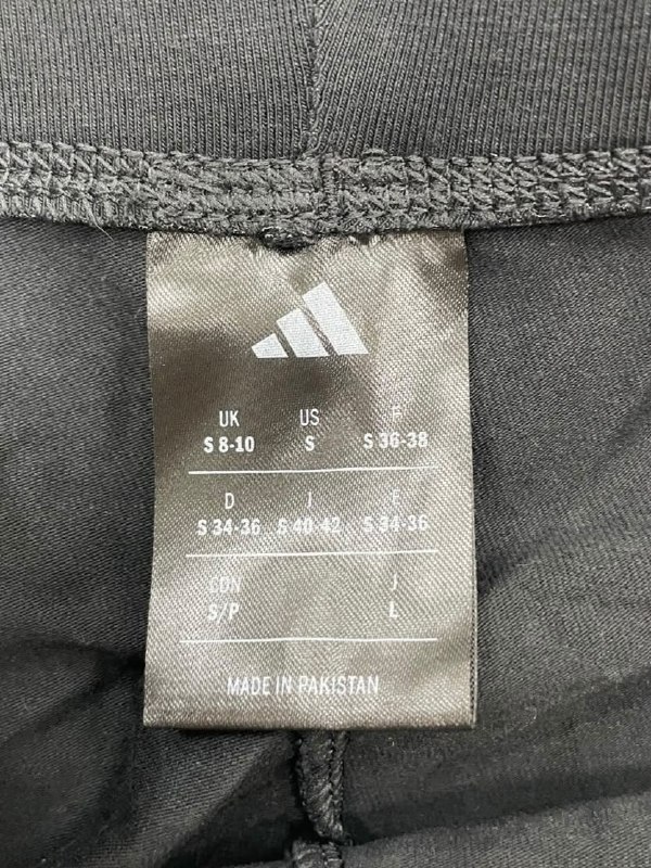 Легінси Adidas · розмір 8-10
