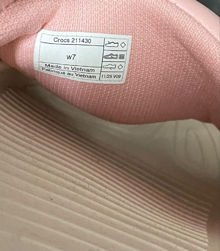 Шльопанці Crocs · розмір 38