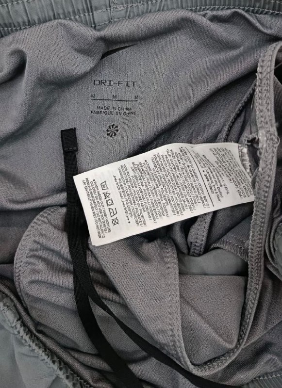 Шорти Nike ( є кишені) · розмір и:M