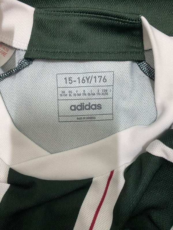 Футболка Adidas · розмір 15/16 років
