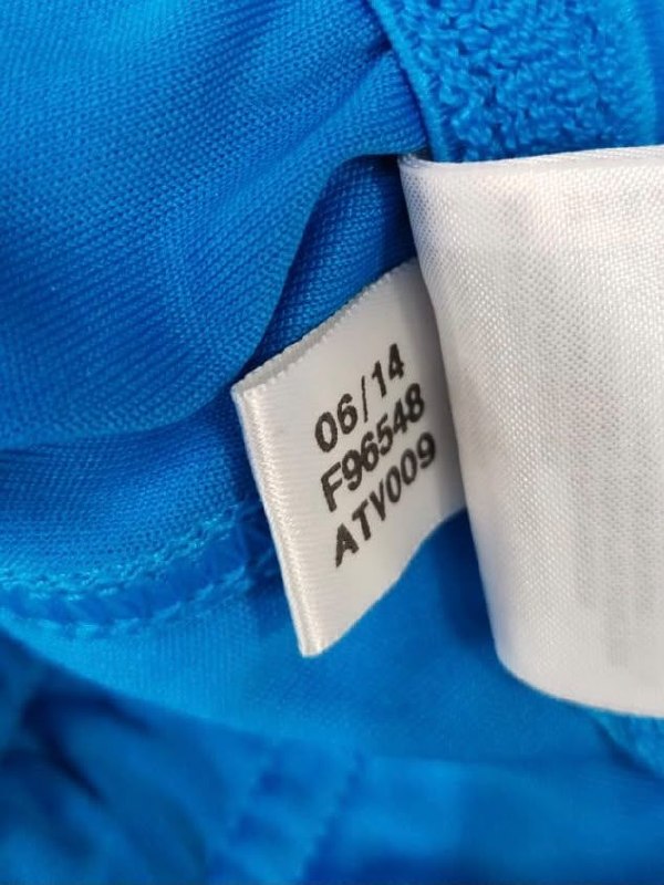 Шорти Adidas · розмір L