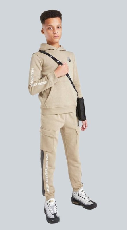 Костюм Nike · розмір и:L 147-158см