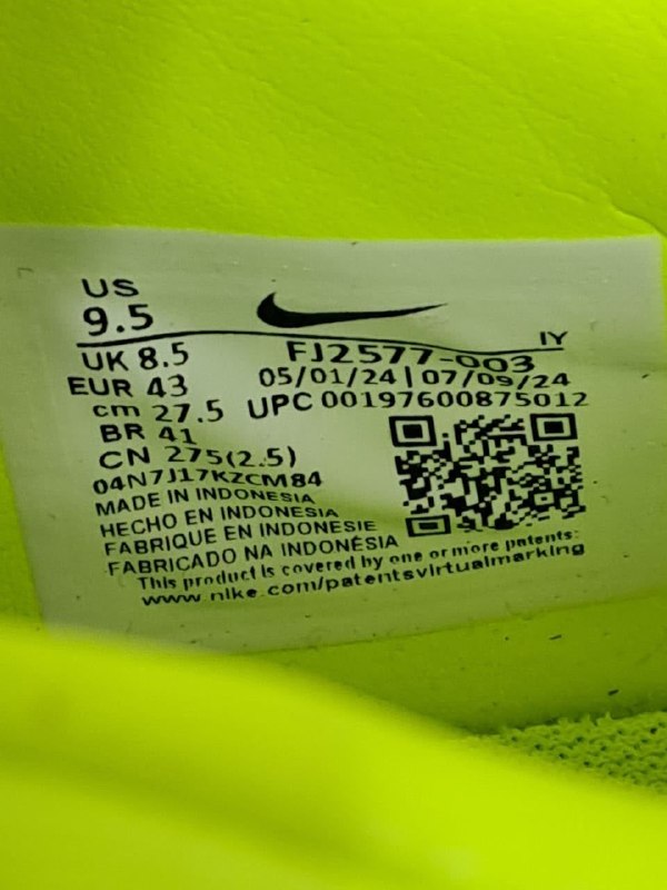 Сороконіжки NIKE · розмір EUK43