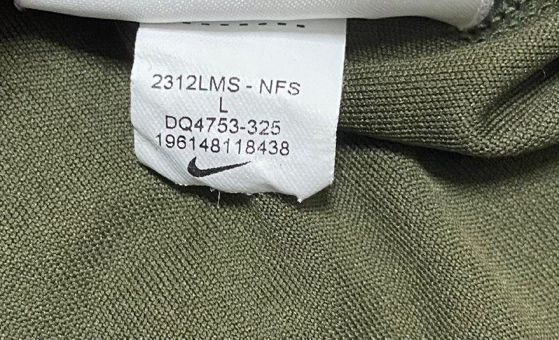 Футболка Nike · розмір L