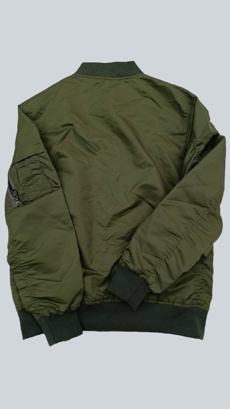 Бомбер · розмір и:XL 175/92A