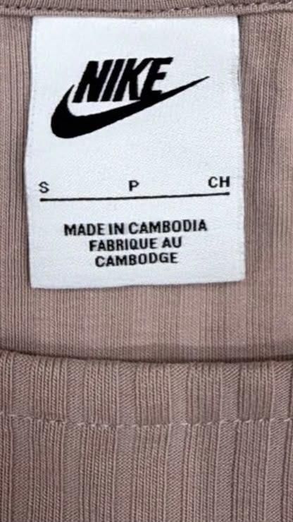 Футболка Nike · розмір S