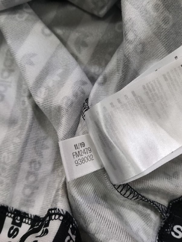 Кофта Adidas · розмір S