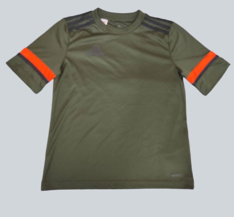 Футболка Adidas · розмір 9-10 років