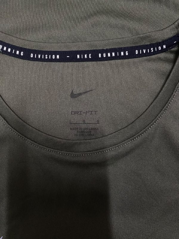 Футболка Nike · розмір L