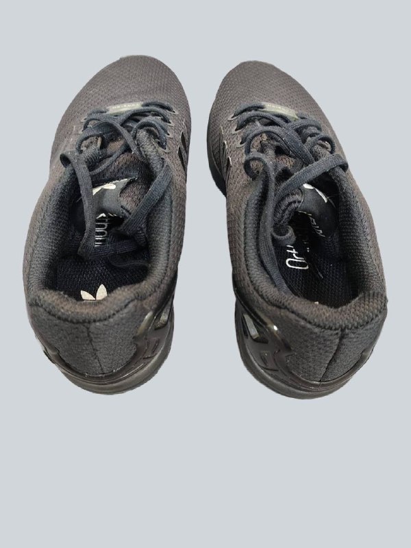 Кросівки Adidas · розмір 35