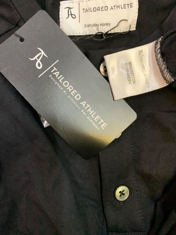 Футболка TAILORED ATHLETE · розмір S