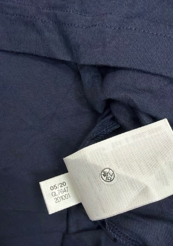 Футболка Adidas · розмір XL