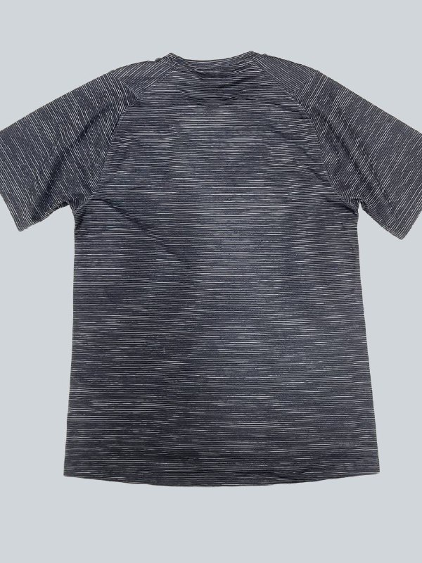Футболка Adidas · розмір S