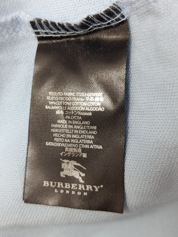 Футболка BURBERRY · розмір L