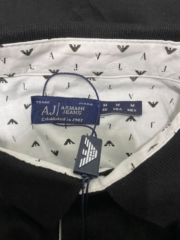 Футболка Armani · розмір M