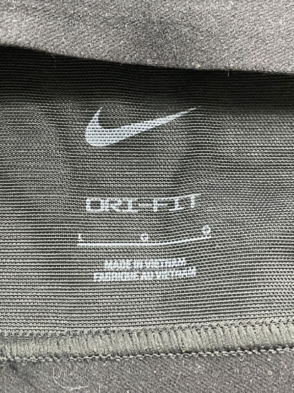 Топ Nike · розмір L