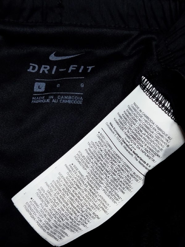 Шорти Nike · розмір L