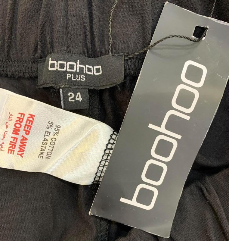 Шорти Boohoo plus · розмір 24