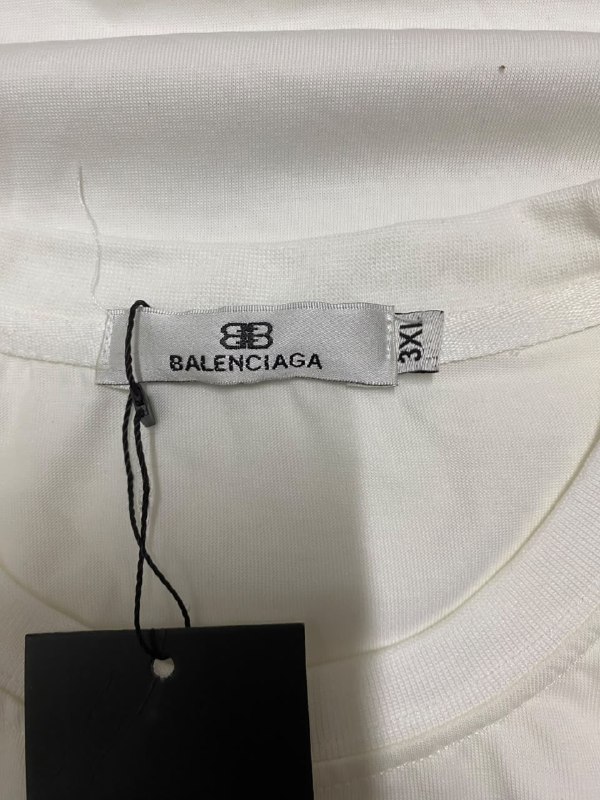 Футболка Balenciaga · розмір 3XL
