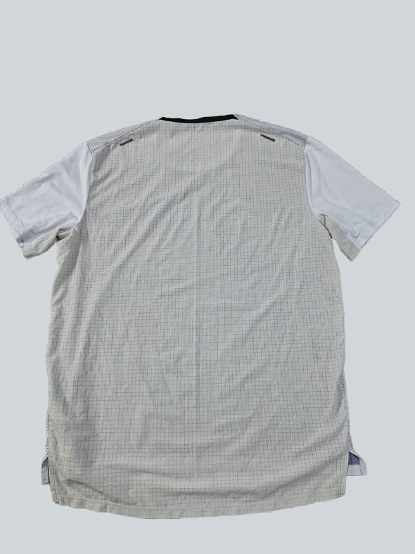 Футболка Nike · розмір M