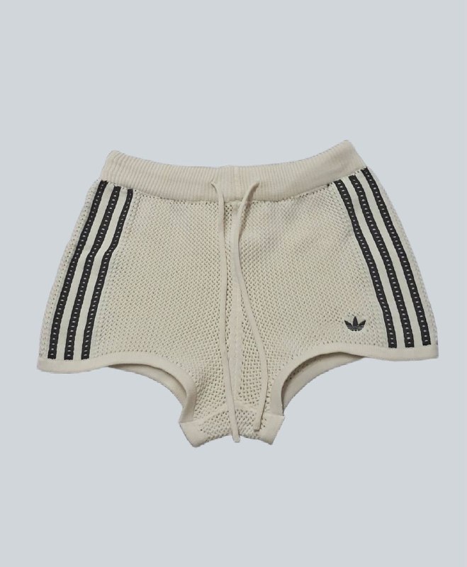 Шорти Adidas · розмір S