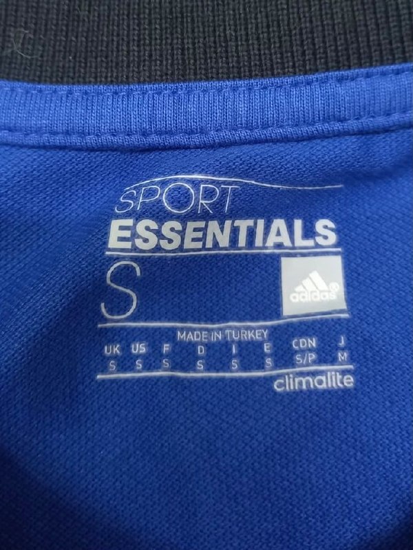 Футболка поло Adidas · розмір S