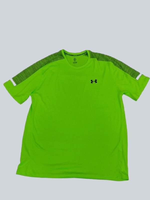 Футболка UNDER ARMOUR · розмір L