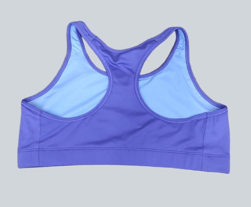 Топ Nike