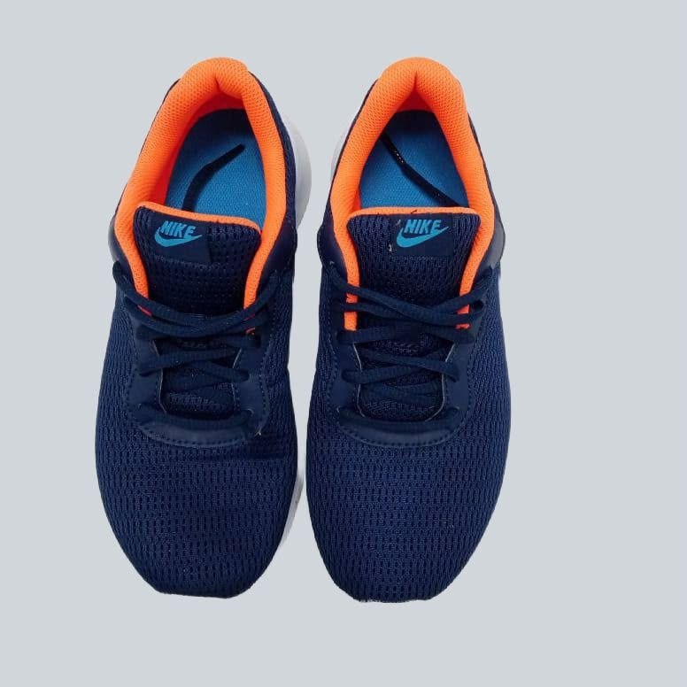 Кросівки Nike · розмір UK 5